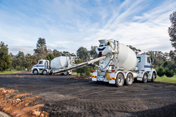 Best Commercial Concrete Contractor  in Smithfield, VA